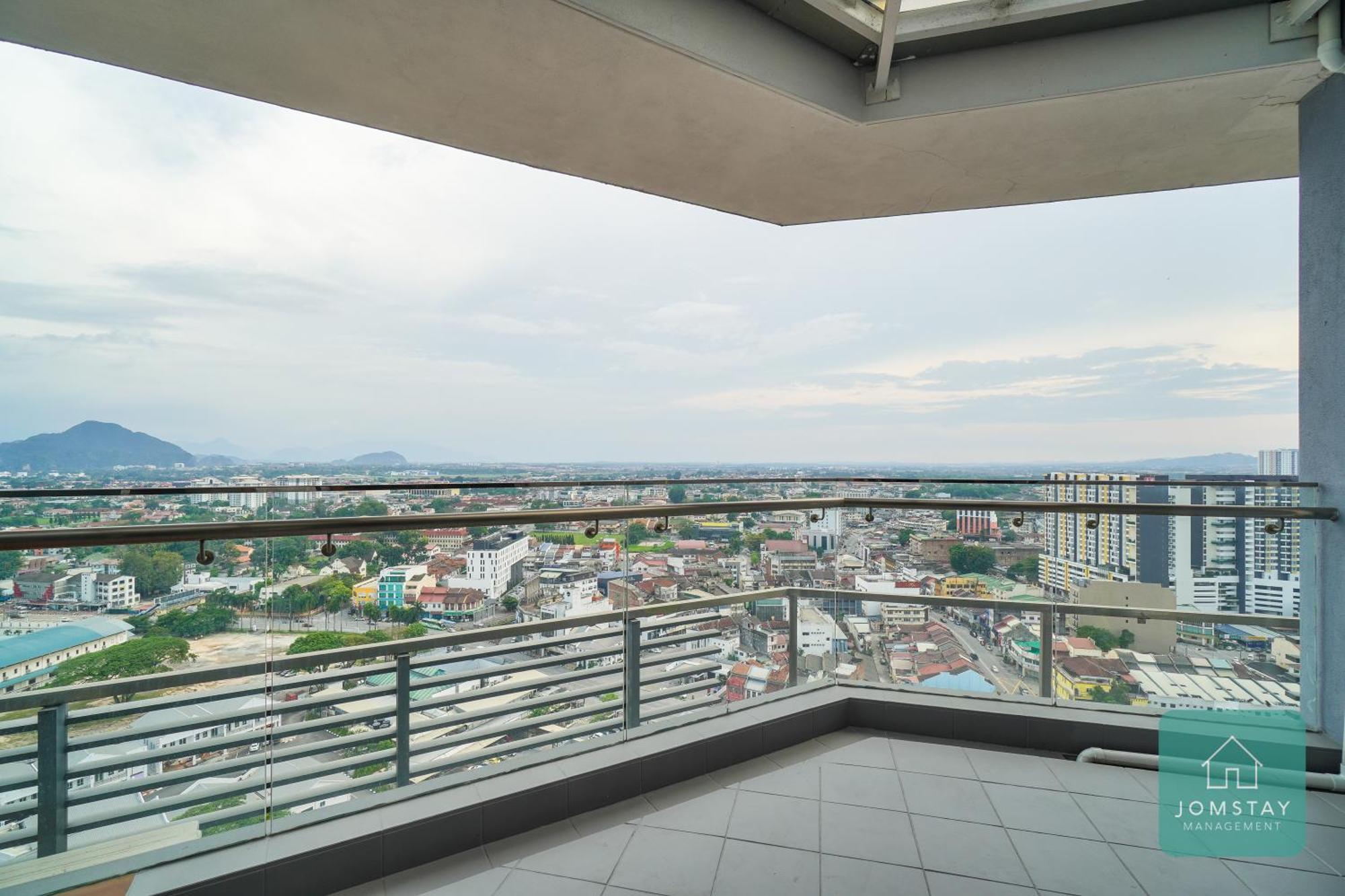 Jomstay Octagon Ipoh Suites Exterior photo